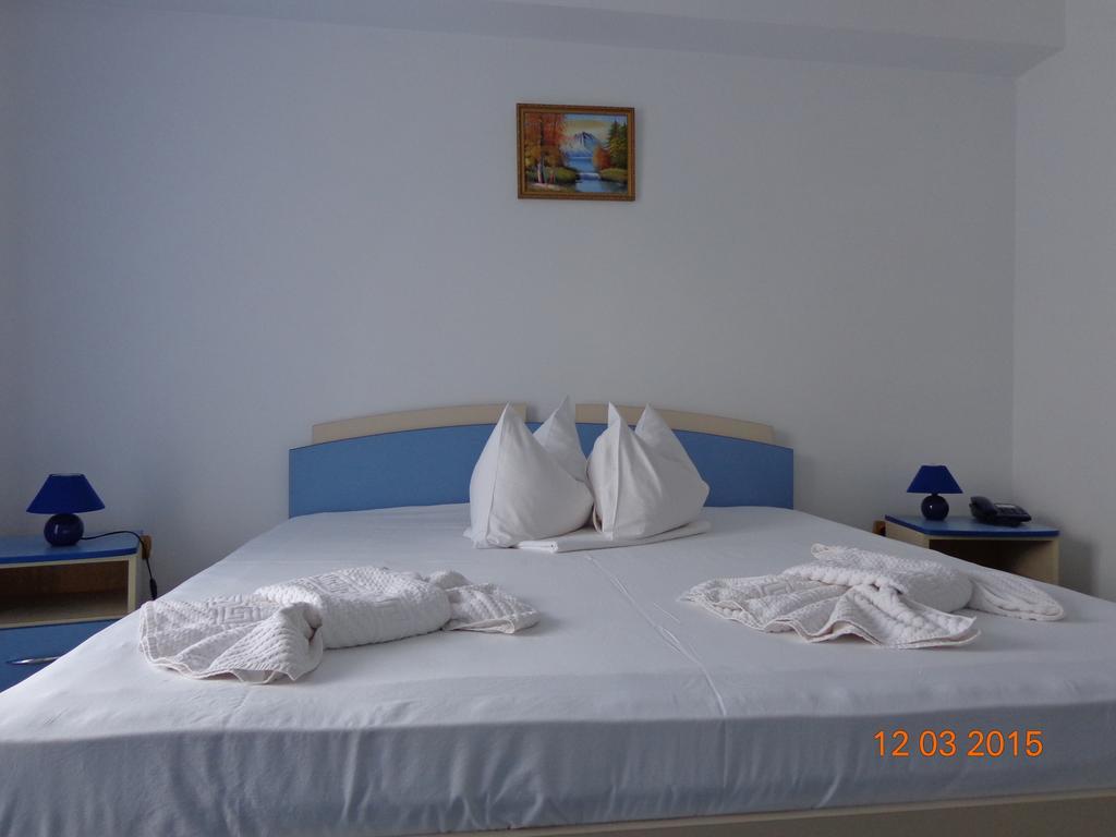 טולצ'אה Hotel Cygnus חדר תמונה